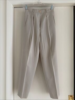 Tailored High-Waist Pleated Pants - Light Taupe